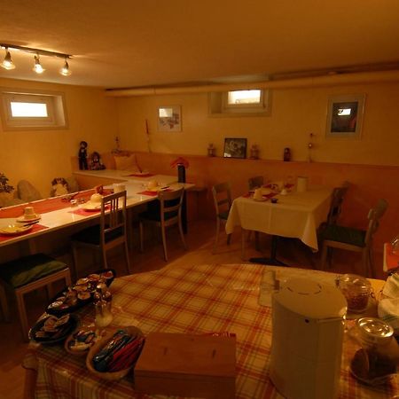 Victor'S Bed & Breakfast Maienfeld Esterno foto